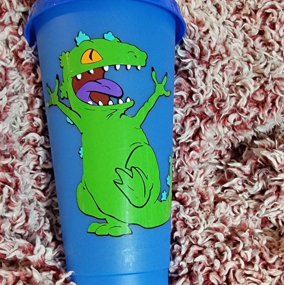 Reptar color changing tumbler